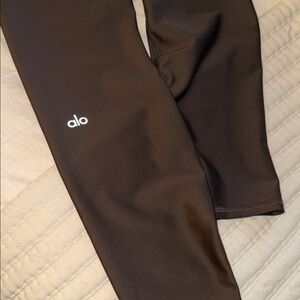 ALO Yoga Black Leggings with Subtle Logo